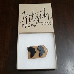 Kitsch Handmade & Vintage Black Africa Earrings